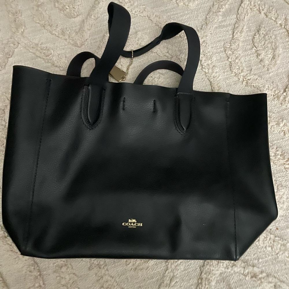 Coach Derby tote in black